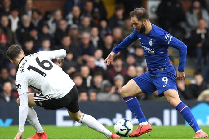 森林狼险胜骑士最大输家却是湖人，爱德华兹一数据超乔丹科比