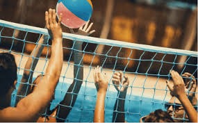 跟队记者：尤文想在夏窗签三至四人，并因此联系卢克曼