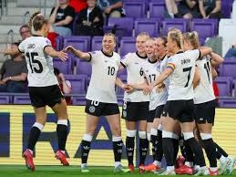 英超争四形势愈发激烈