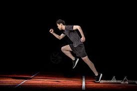 德州扑克不是谁敢下注（德州扑克，比的不是胆子）